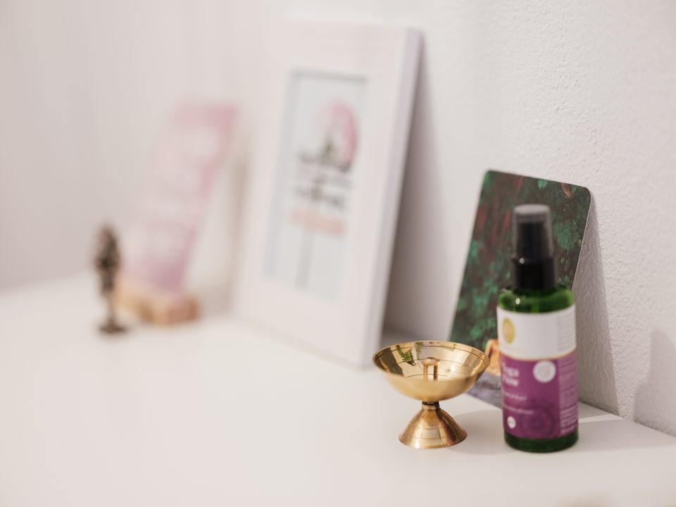 Weitere Dekoration und Materialien im Yogastudio Das Studio